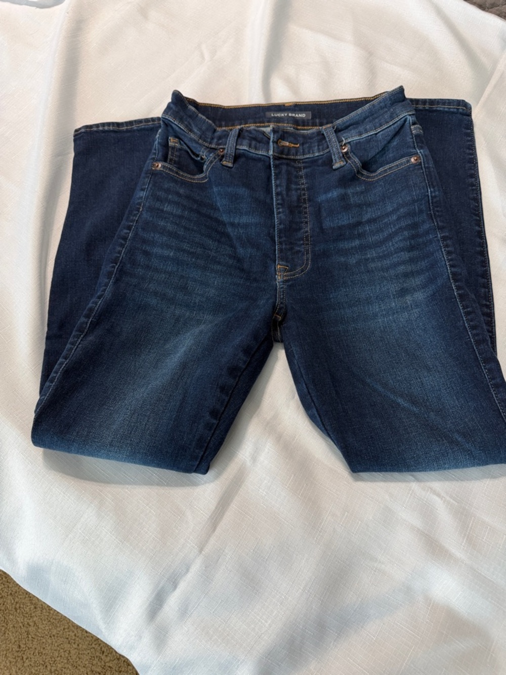 Lucky Brand Women’s Dark Indigo Skinny Jeans